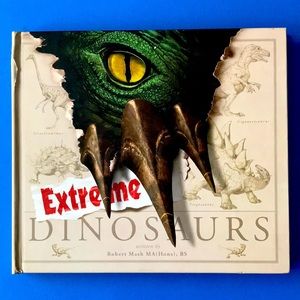 Extreme Dinosaurs by Robert Mash